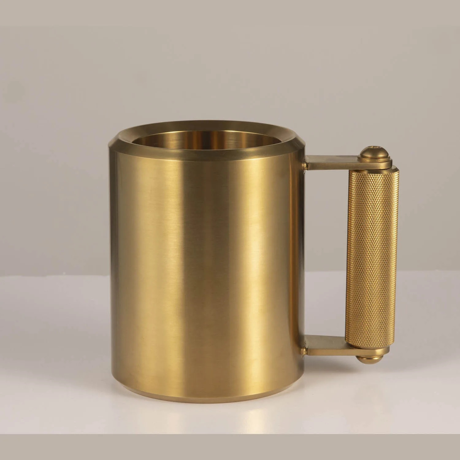 Stainless Steel Weighted Mug 10KG 300ML Brass‑Plated Knurled Handle Weightlifting Dumbbell Cup Home Gym Fitness Water