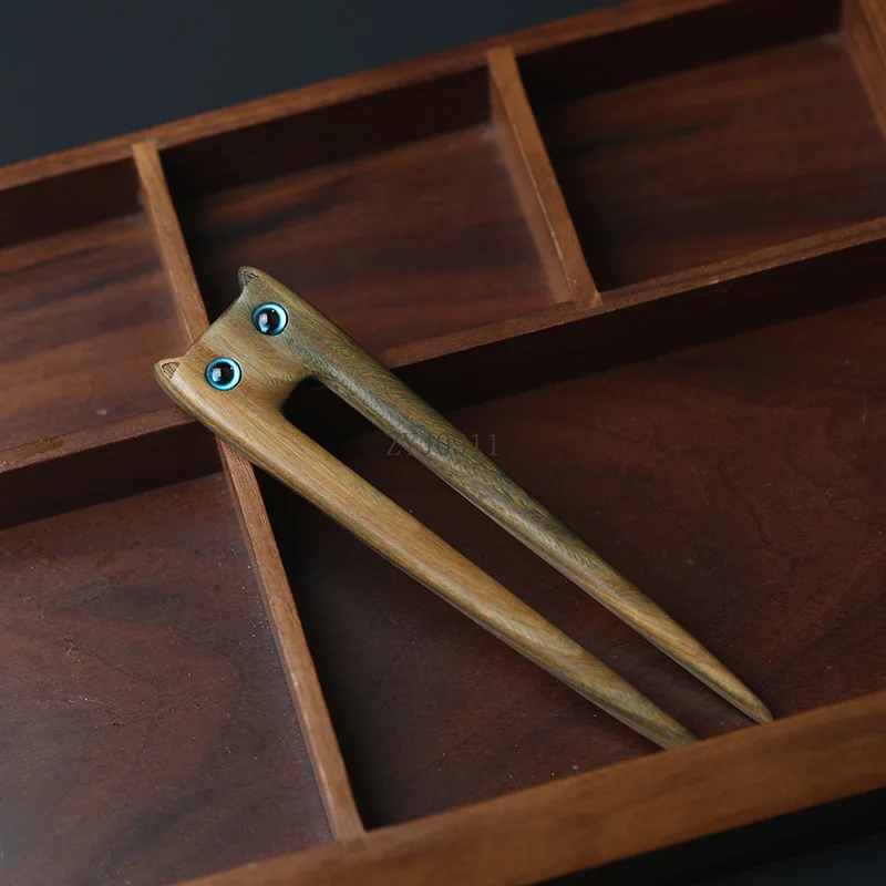 Natural sandalwood handmade cat u-shaped hairpin antique Hanfu hairpin double plug disc hairpin