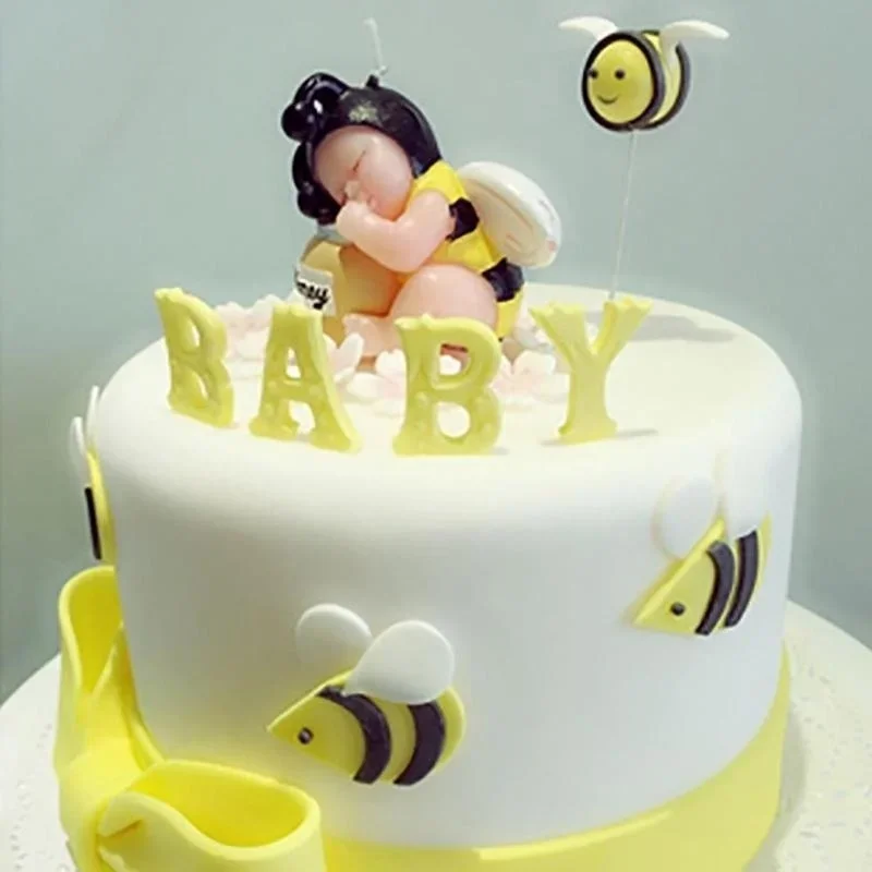 Lovely Sleeping Bee…