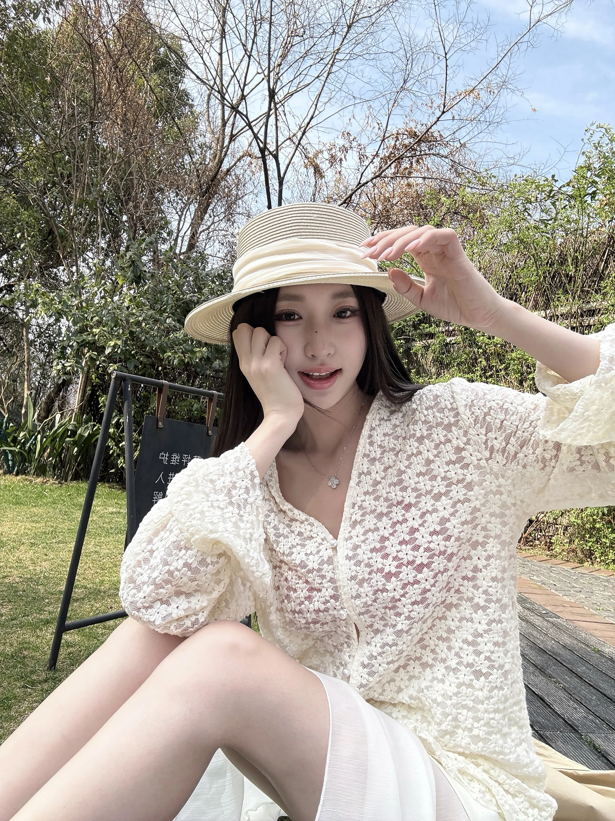 

Unoone Lace Sensation Pearl Button Open Cardigan Long Sleeve V-Neck Water Sleeve New Chinese Style Women's 3D Semi-Transparen...