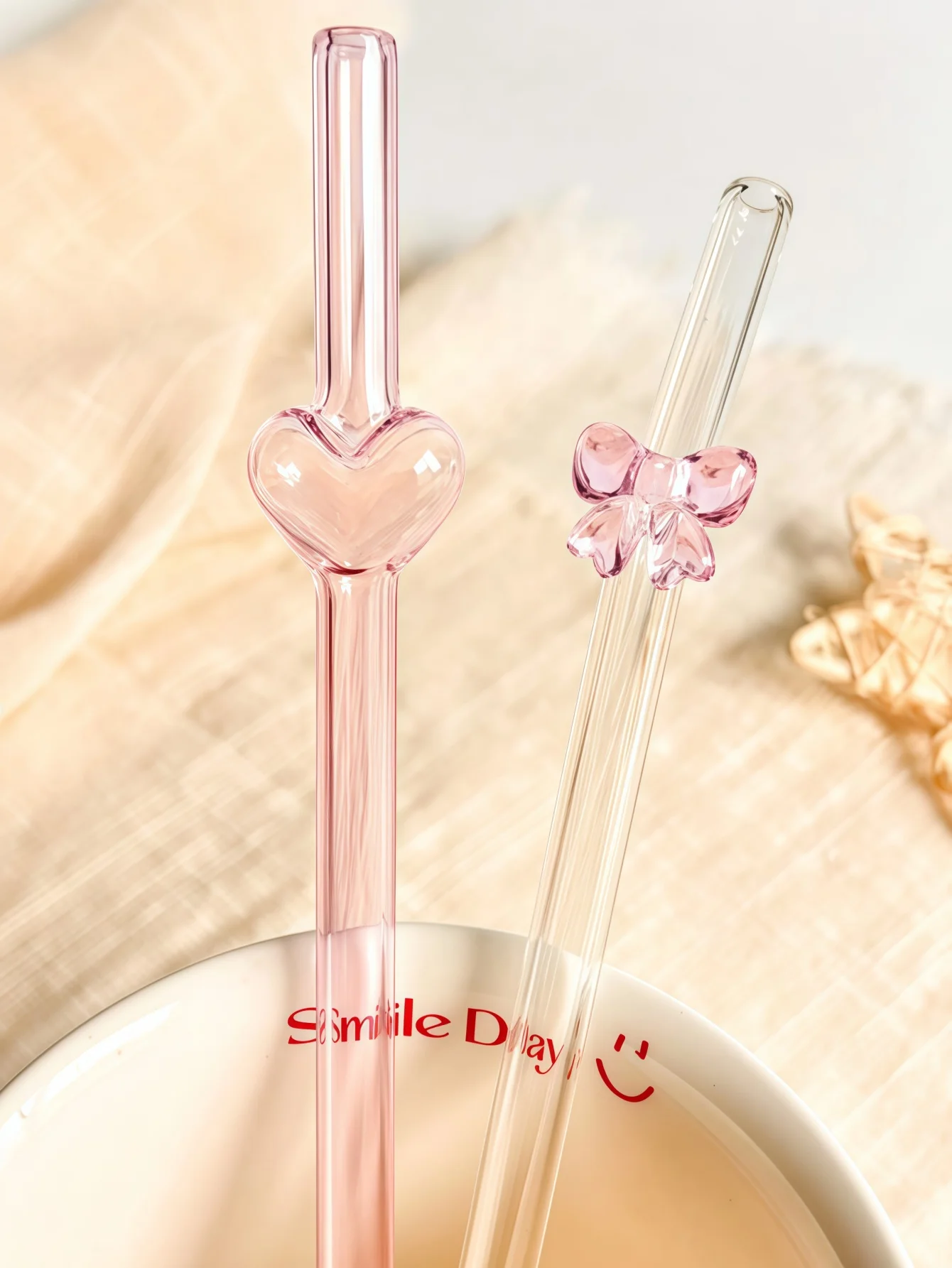 Valentine's Day Heart & Bow 20oz Glass Straw Set Reusable Straws for Smoothies Tea Juice & Cocktails Perfect Gift for Her