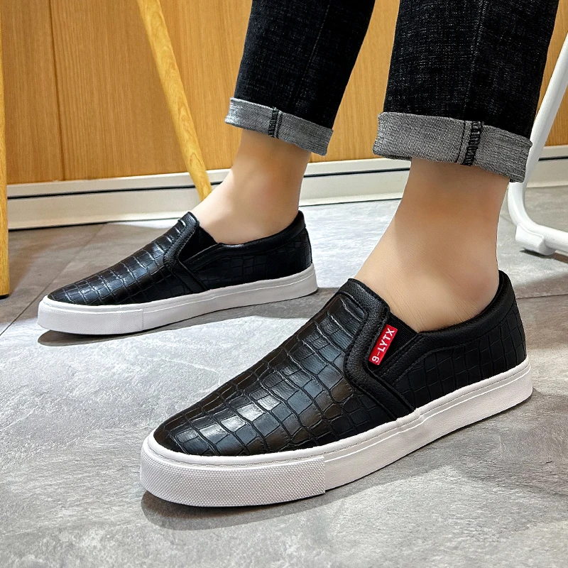 2024 Spring Men Casual Shoes Vulcanized Walking Sneakers PU Leather Shoes Comfort Mens Slip-on Man Low-cut Espadrille Loafers