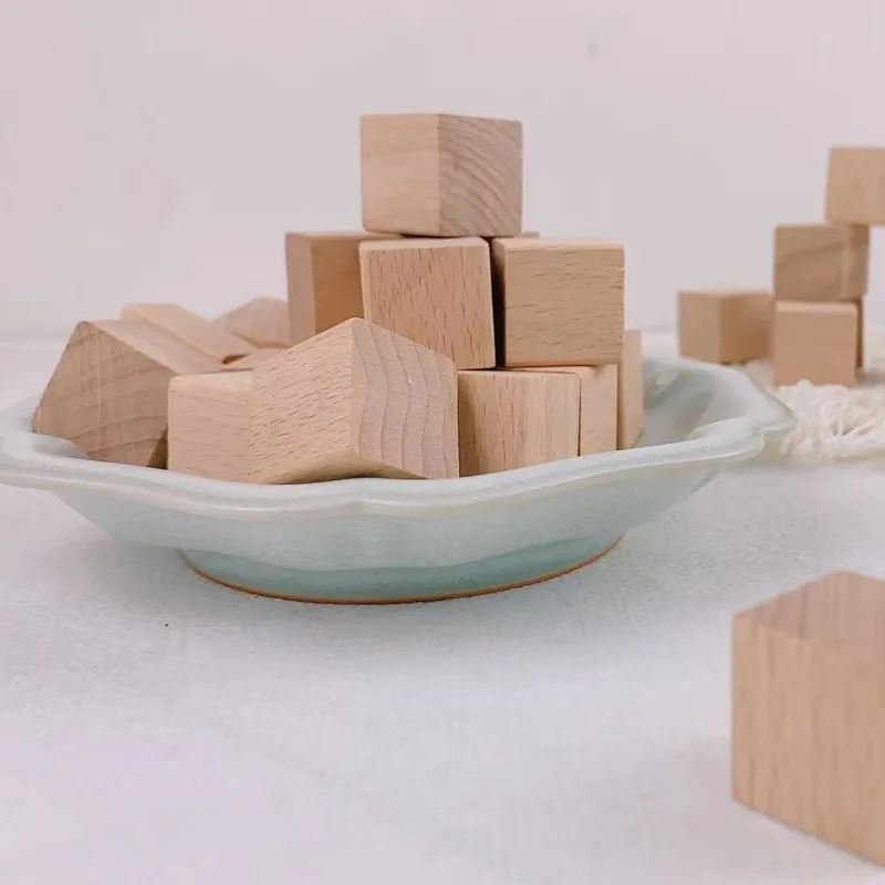 10Pcs/Set Natural Wooden Block 2x2cm Wood DIY Crafts for Children Solid Wooden Building Novelty Blocks Educational Toys