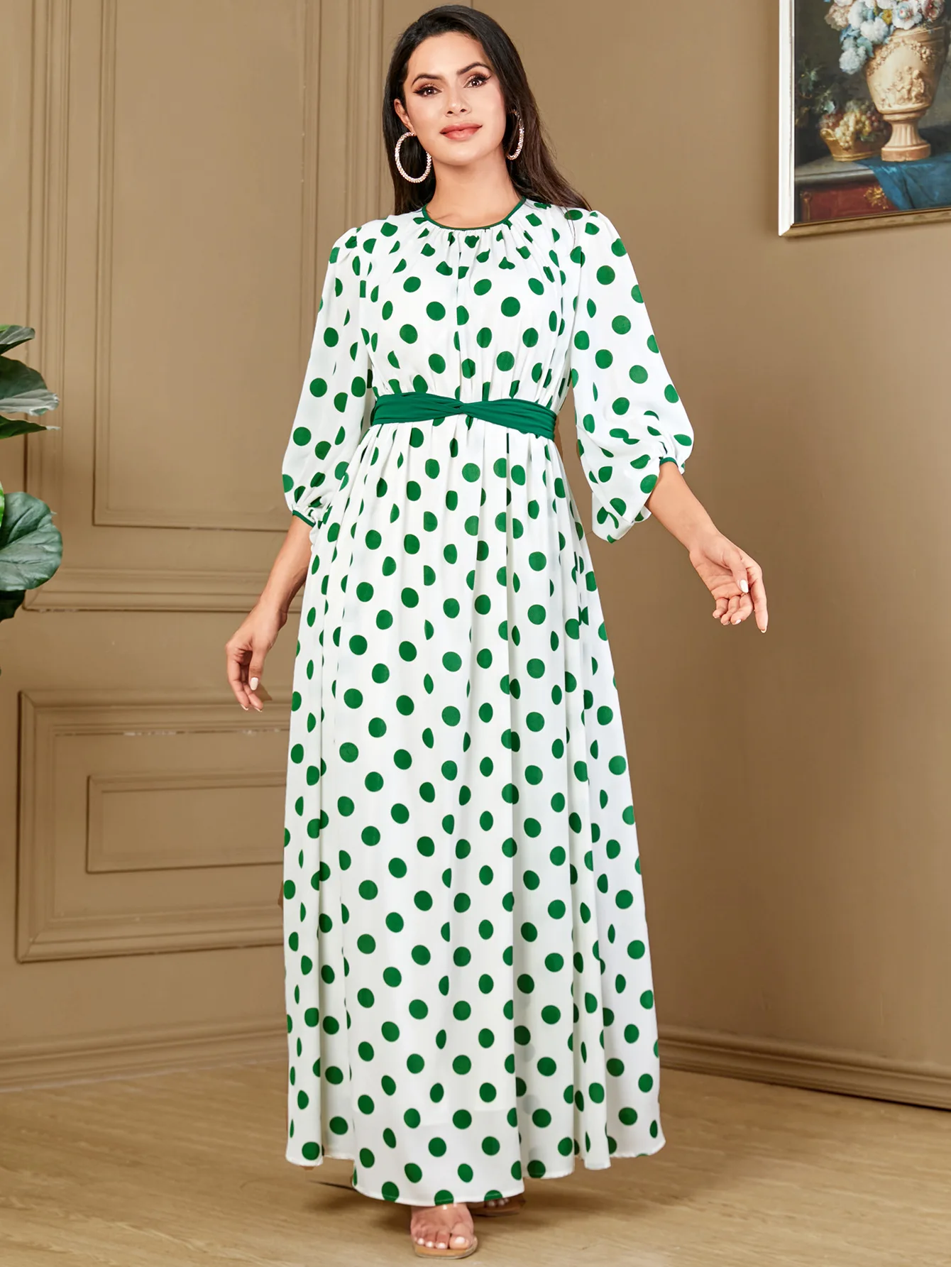 

Middle East luxury fashion Muslim women's clothing Islamic Dubai lantern sleeve dress polka dot luxury fashion printed robe