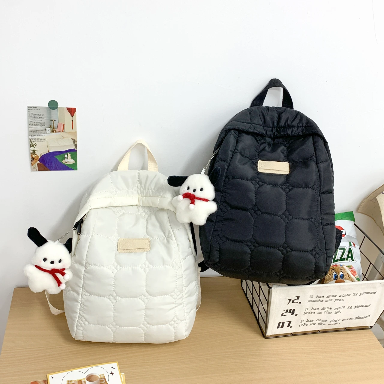 The new Korean down cotton dress shoulder bag ladies lightweight casual small backpack commuting versatile student schoolbag