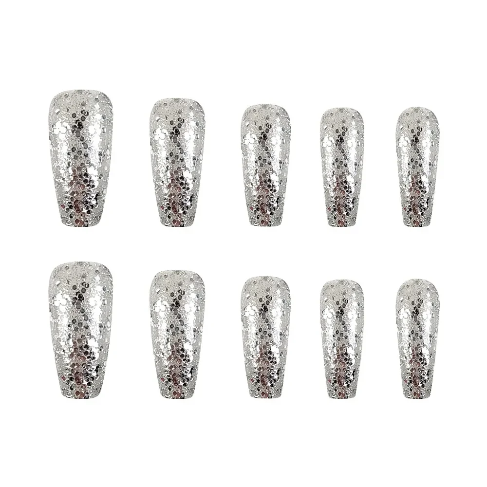 

2026 new simple broken silver sparkling manicure, cool and eye-catching wearable nail polish