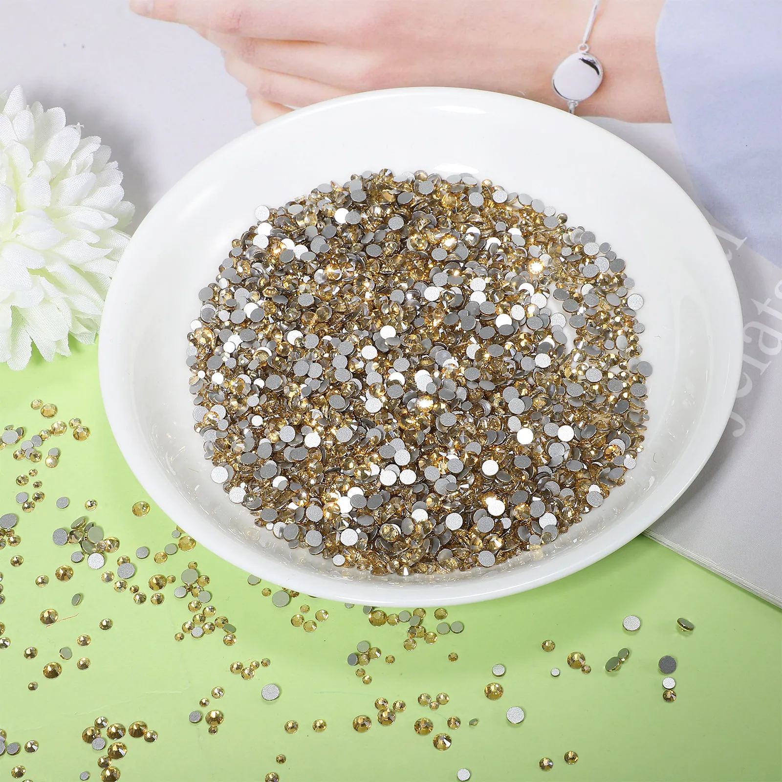 1Pack Nail Rhinestones Flat Back Round Glass Crystal Color for Crafts Manicure DIY Nail Gems Rhinestones Bulk Nails