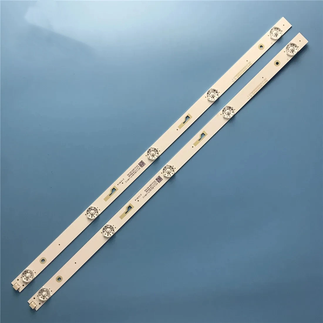 

LED Backlight strip 5 Lamp for T28RTE1020 CRH-AT28303002056CNRev1.1 I 4C-LB280T-XR1C 28LHD1600 LVW280CSDX E1 V7 6V/LED