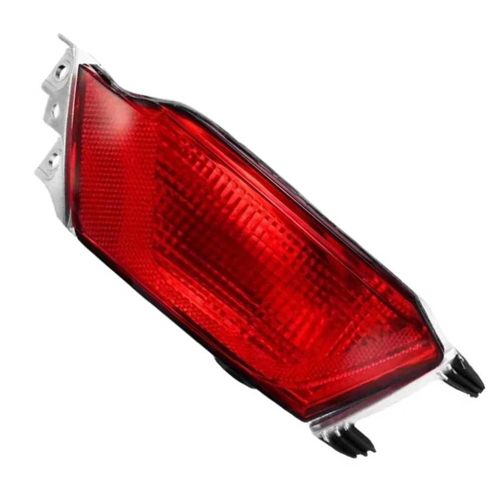 Fog Light Lamp for Right Rear Bumper Suitable for Jaguar F for pace X761 Model 2016 2020 for OEM Replacement Part T4A17150
