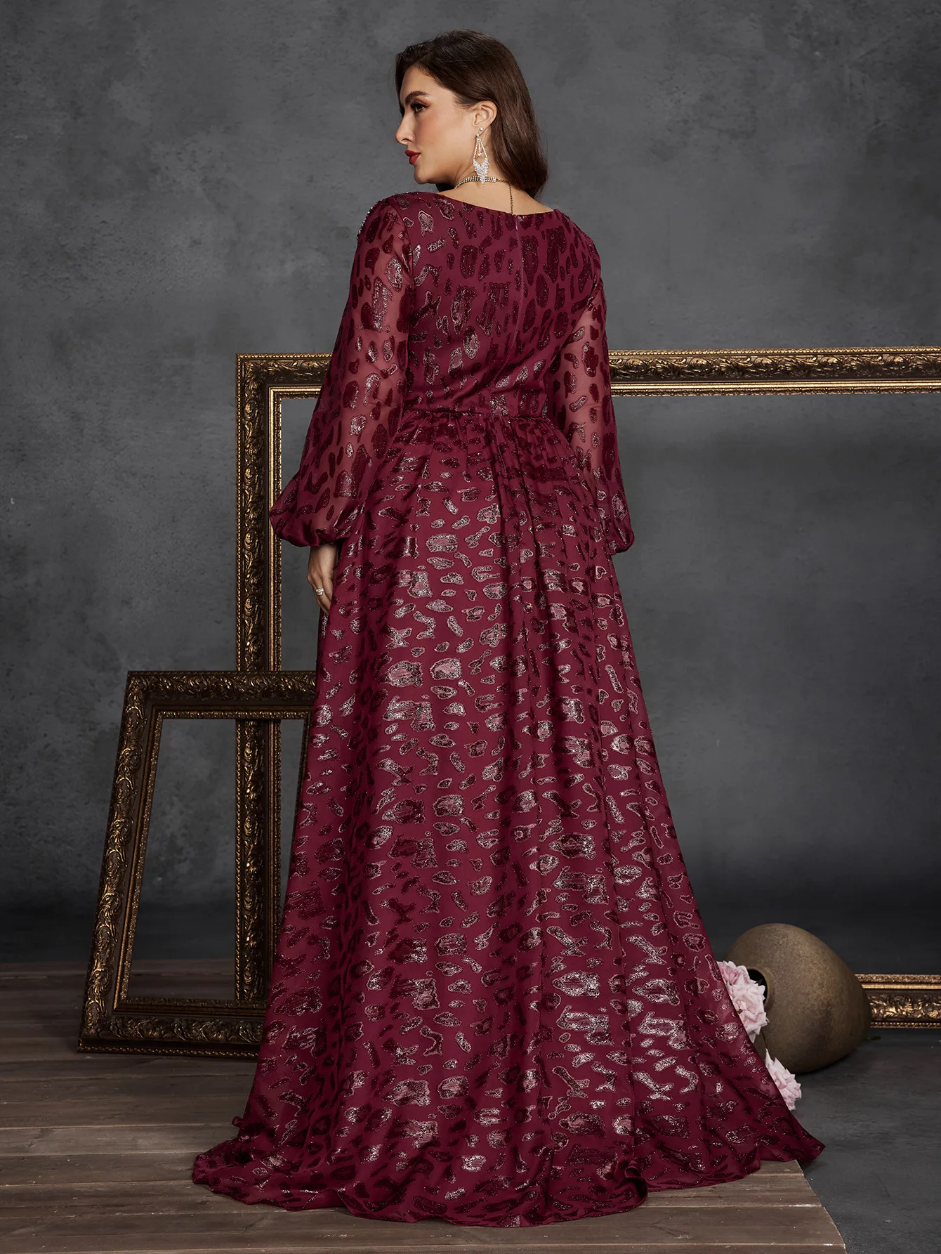 Middle East plus Size Elegant Sequin Pleated Fit Long Sleeve Cocktail Party Dinner Dress Mom Dress