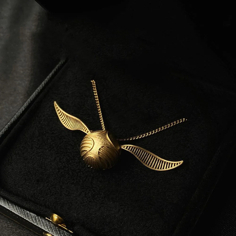 Movie Peripherals Golden Snitch Necklace Hogwarts Magic School Collectible Pendants Best Gifts for Girlfriend Girls Toy