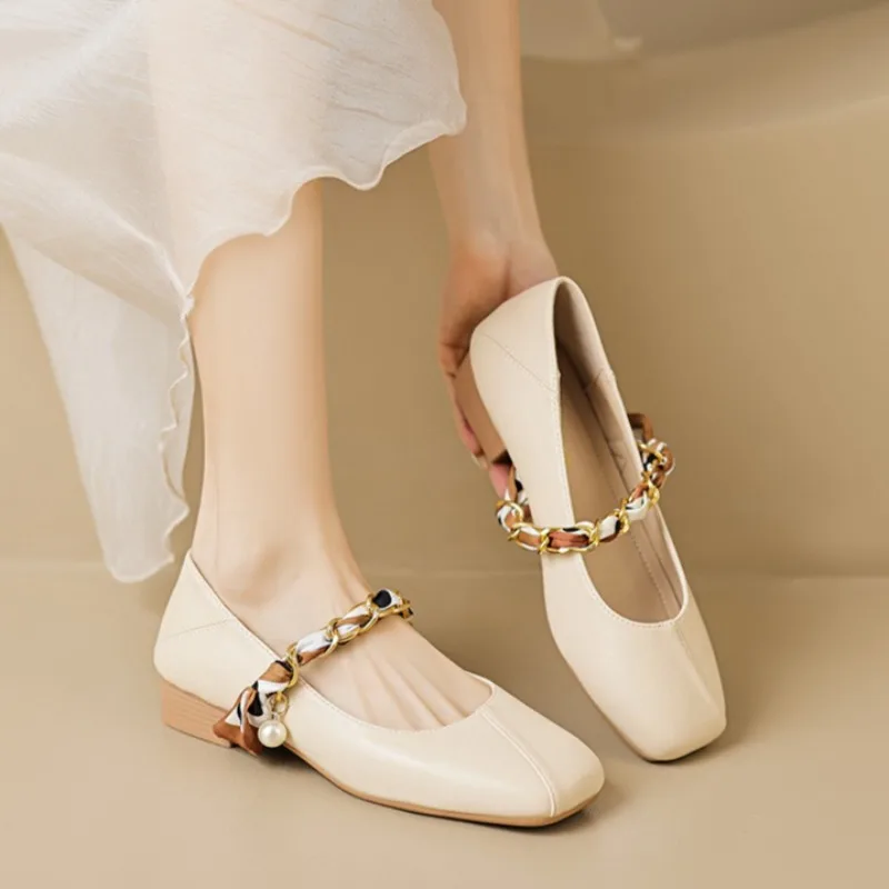 

New Women's Mary Jane Shoes Retro Square Head Low Heels for Woman Fashion Shallow Casual Shoes Designer Shoes Zapatos De Mujer