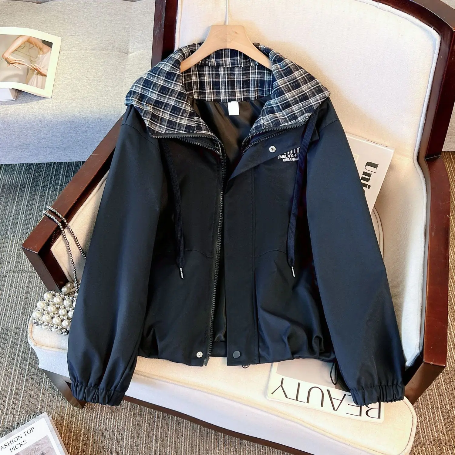 Hooded Jacket Women's Spring Autumn 2026 New Fake Two-Piece Plaid Coat Stitching Loose Tooling Outerwear Ladies Fashion Outcoat