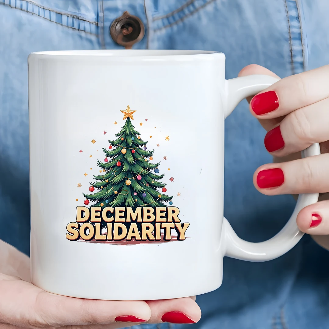 Tazza per albero di Natale in cartone animato da 11 once Palline ornamentali multicolori Tazza a tema Unity di dicembre Regalo di Natale perfetto Tazza per bambini Fami