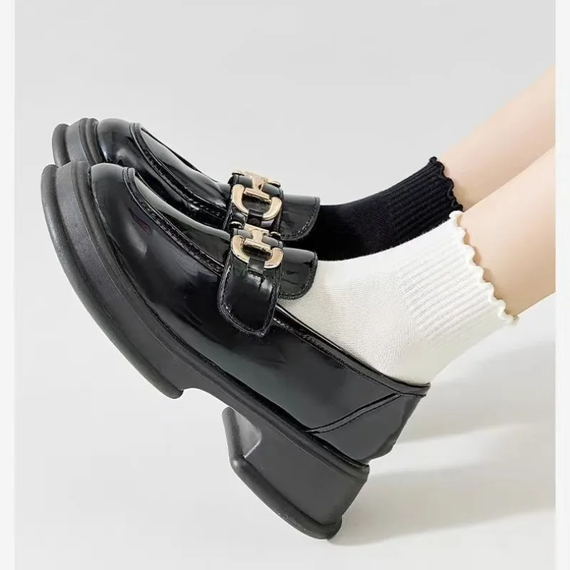 5 paires de chaussettes courtes décontractées en coton pour femmes, chaussettes Coquette respirantes, blanches, amples, vente en gros, bonneterie 2025