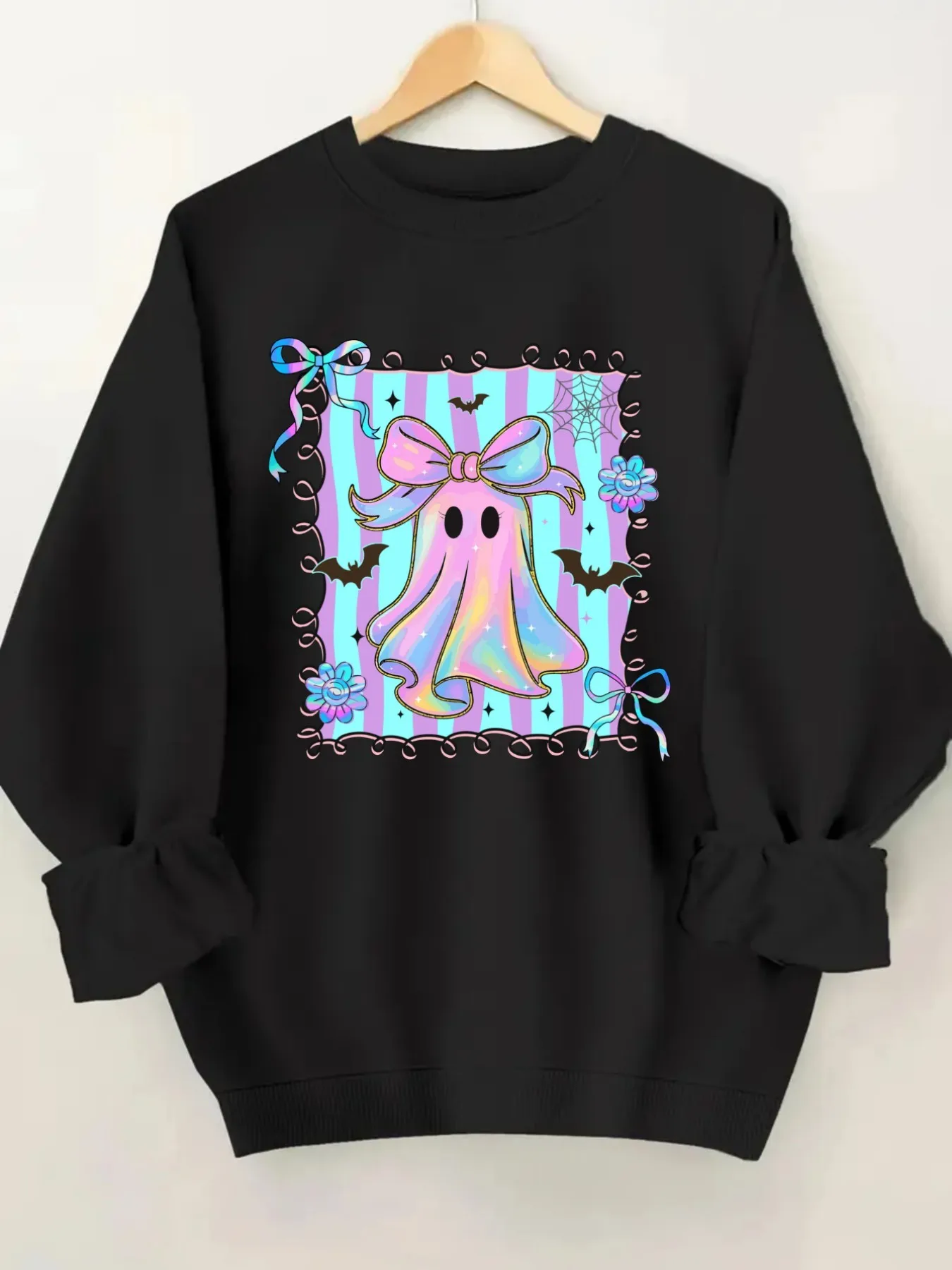 Women's Crewneck Pullover Sweatshirt Cute Ghost Print Design, Soft Casual Long Sleeve, Daily Casual Top Outfit, Winter Women's Clothing, Halloween Costume Outfit