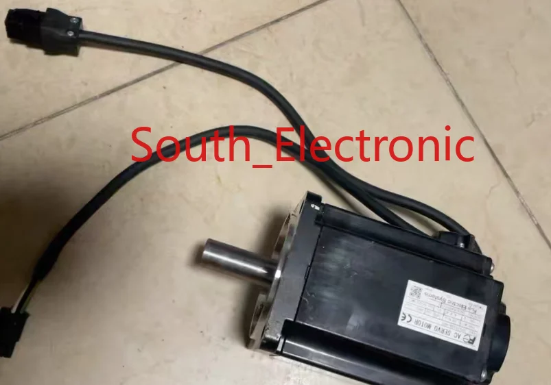 GYS751D5-RC2    servo motor  ,  In good working condition, free shipping