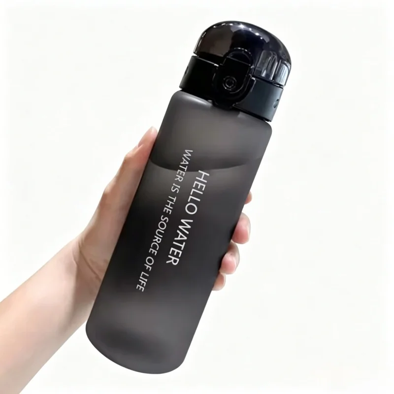 Sportliche Transparente Wasserflasche Tragbare Fitness-Reiseflasche Klare Auslaufsichere Trinkflasche Mattierte Flasche 780ml