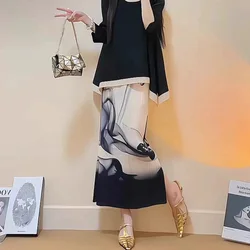 Kırışıklık yarım etek yarık ve baskı ile zayıflama orta uzunlukta etek plaj seyahat için elastik bel gerilebilir solmaz çiçek