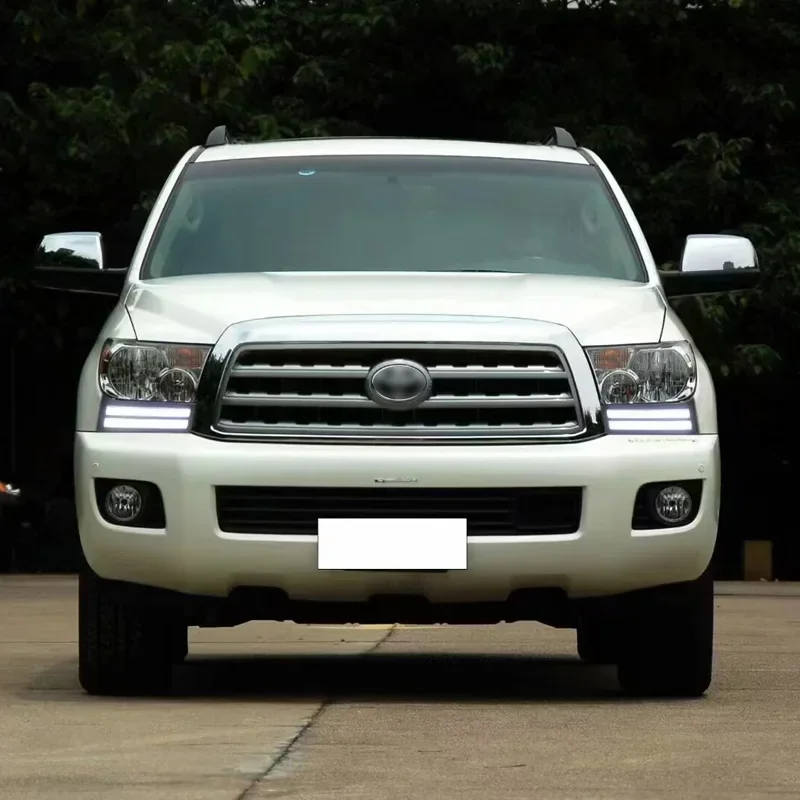 

Car LED DRL 12V Daylights For Toyota Sequoia 2007 - 2016 2017 Yellow Turn Signal Daytime Running Headlamps Auto Driving Lamp