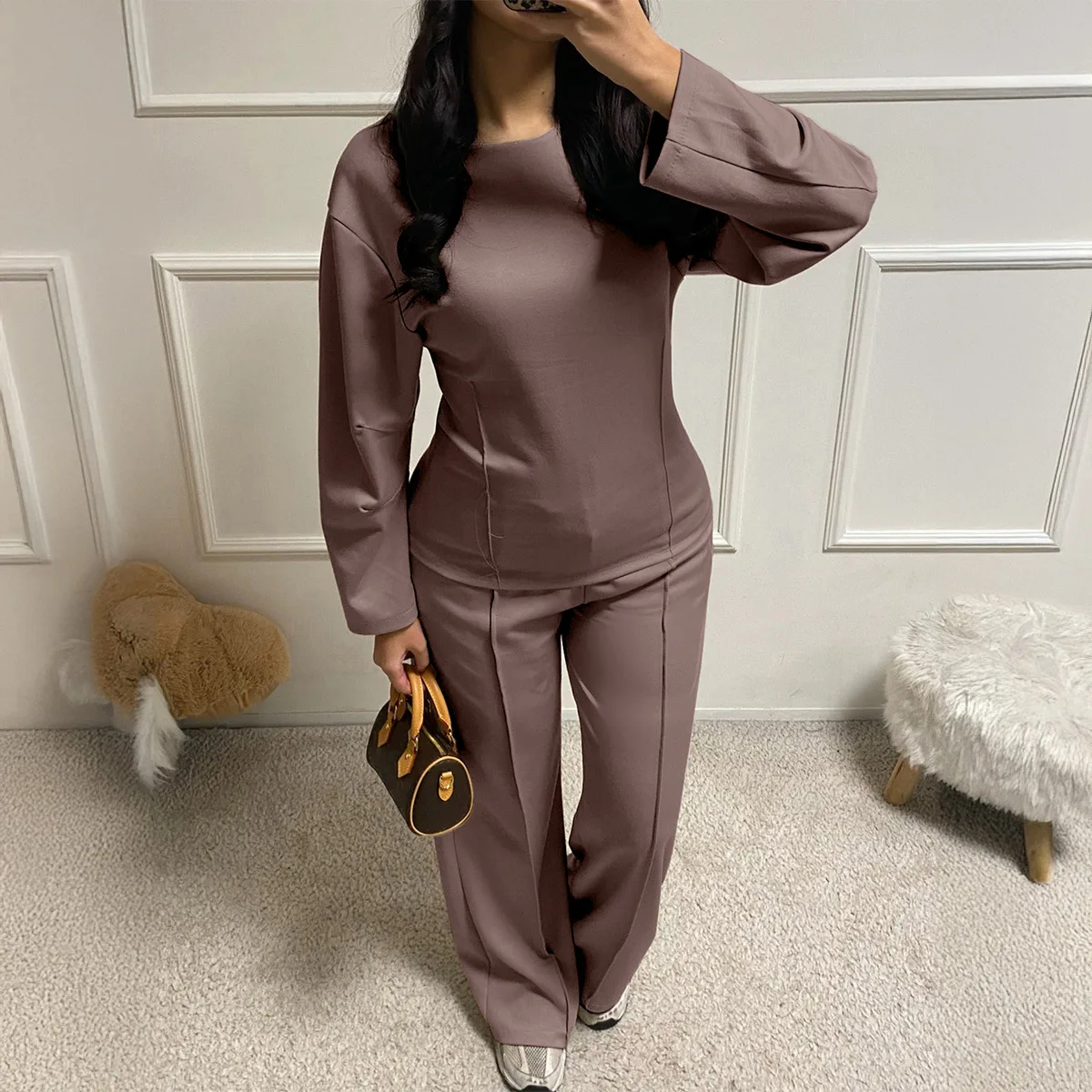 2025 الملابس النسائية مطابقة مجموعات بانت عارضة أزياء تي شيرت وسراويل قطعتين مجموعة