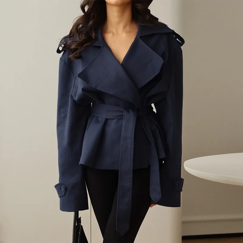 

2025 Winter New Navy Blue Dark Brown Light Brown Beige Multi Color Lapel Solid Color Belt Slim Short Trench Coat Women Outerwear