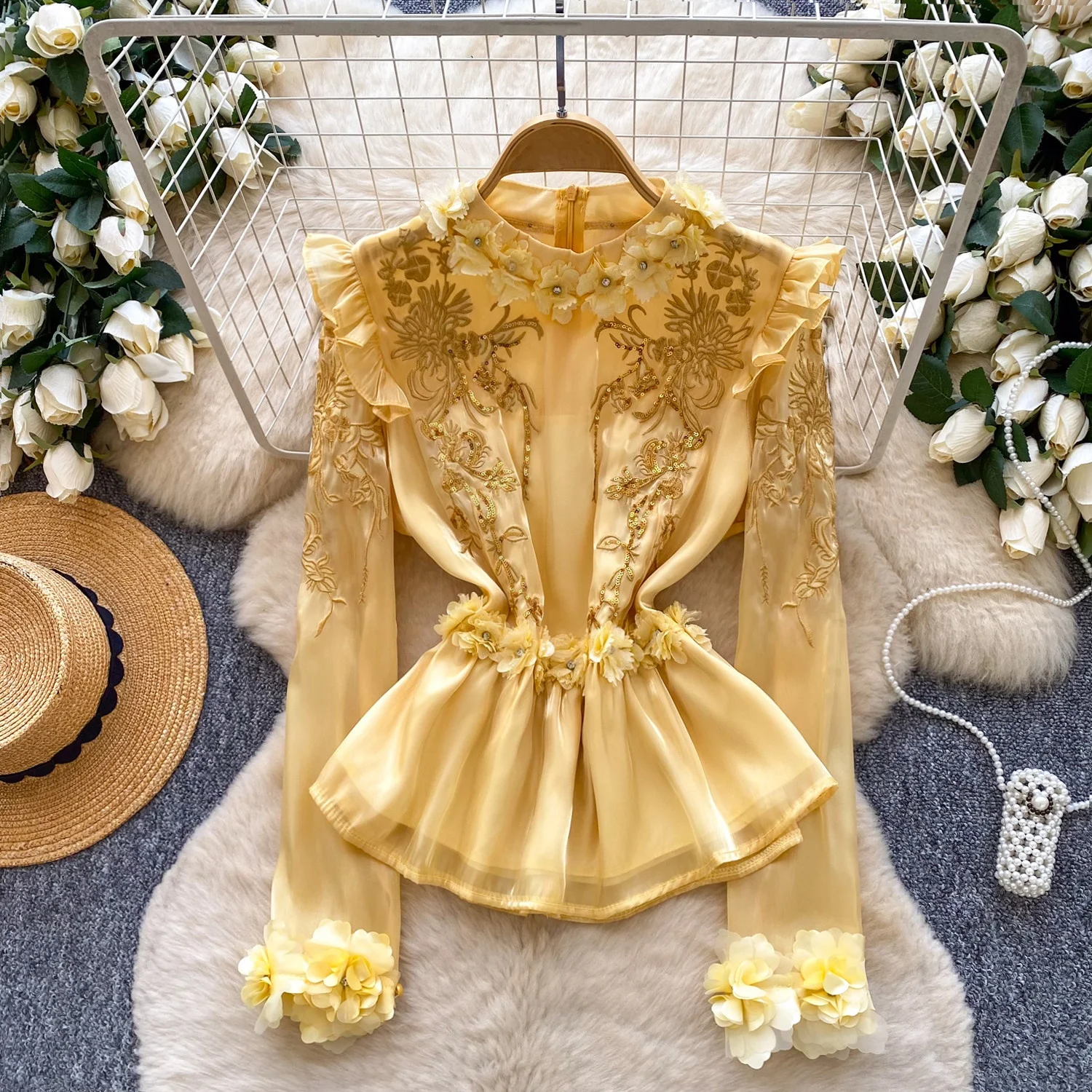 

Женская элегантная блузка Clothland с пайетками, длинными рукавами, цветочным узором, блестящими бусинами и оборками, женская блестящая рубашка, топы для женщин LB425