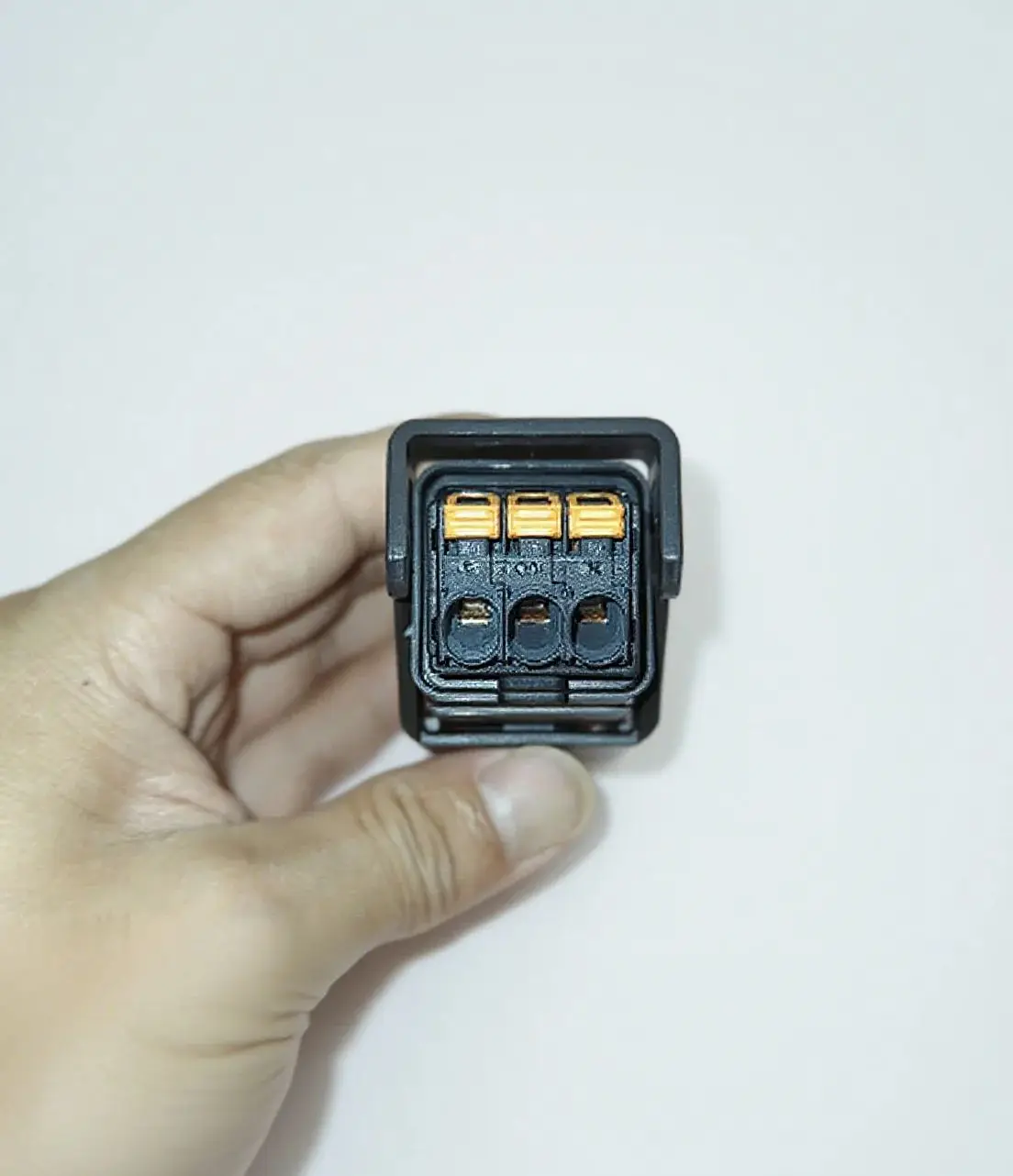 

3 PIN AC Connector AC Input Terminal For Huawei Inverter 5KW 6kW