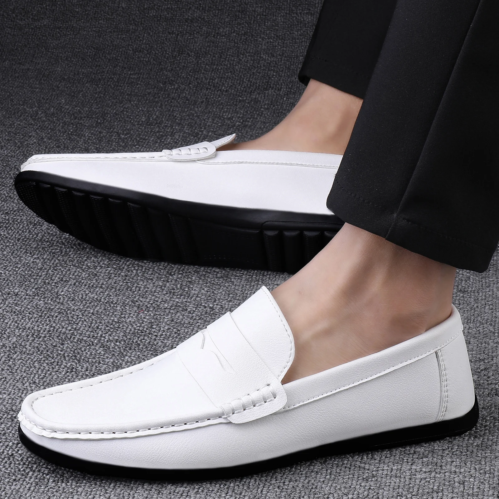 Loafers Men Shoes White Leather Driving Shoes Man Moccasins Slip on Flats Italian Casual Shoes for Men Large Size 45 46 47
