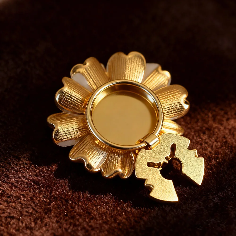 2 SZT. Modne metalowe guziki w kształcie kwiatów z kryształkami do dekoracji odzieży DIY, ozdobne guziki ze stopu do koszul i rękawów.