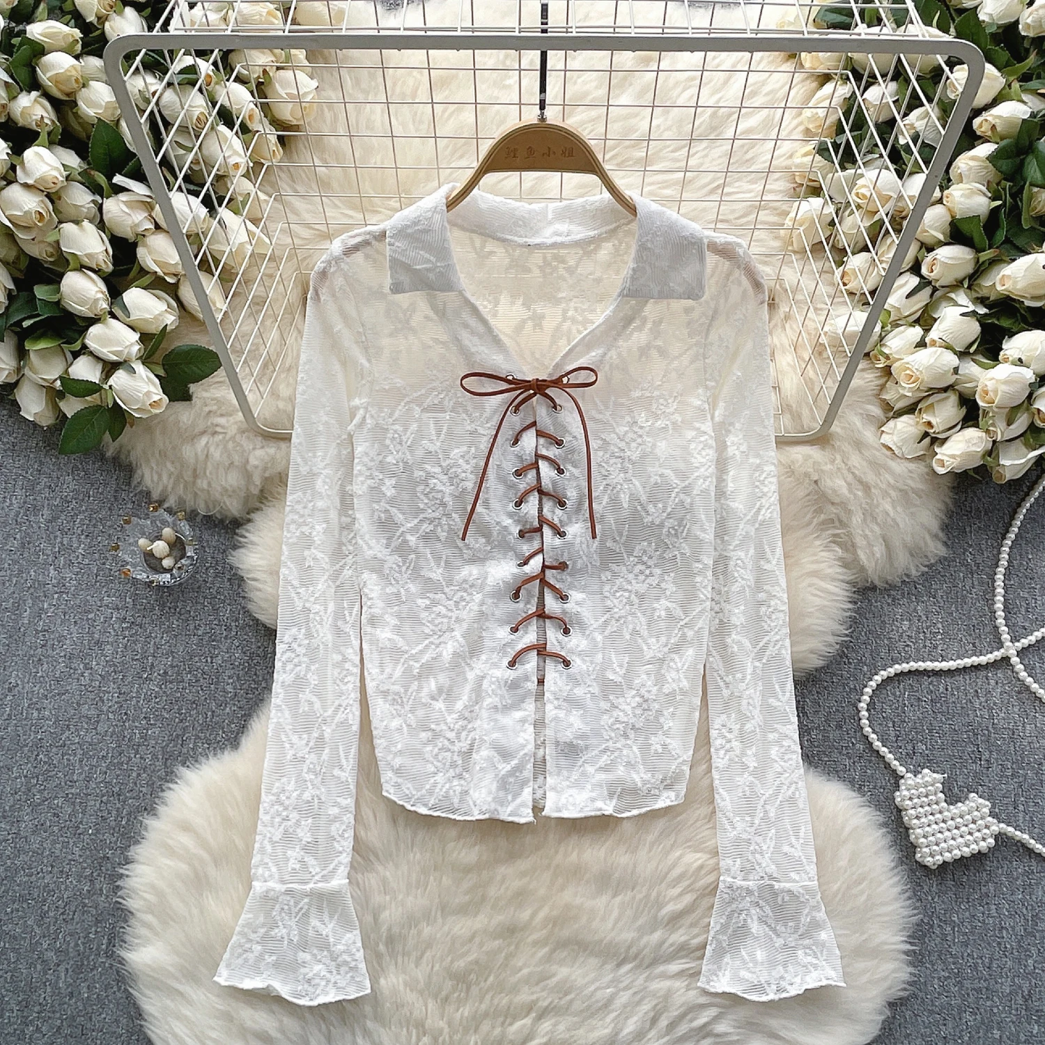 

Vintage Elegant Lace Lace Up Flare Long Sleeve Blouse Fashion Shirt Casual Chic Top Fairy Summer Women Shirt