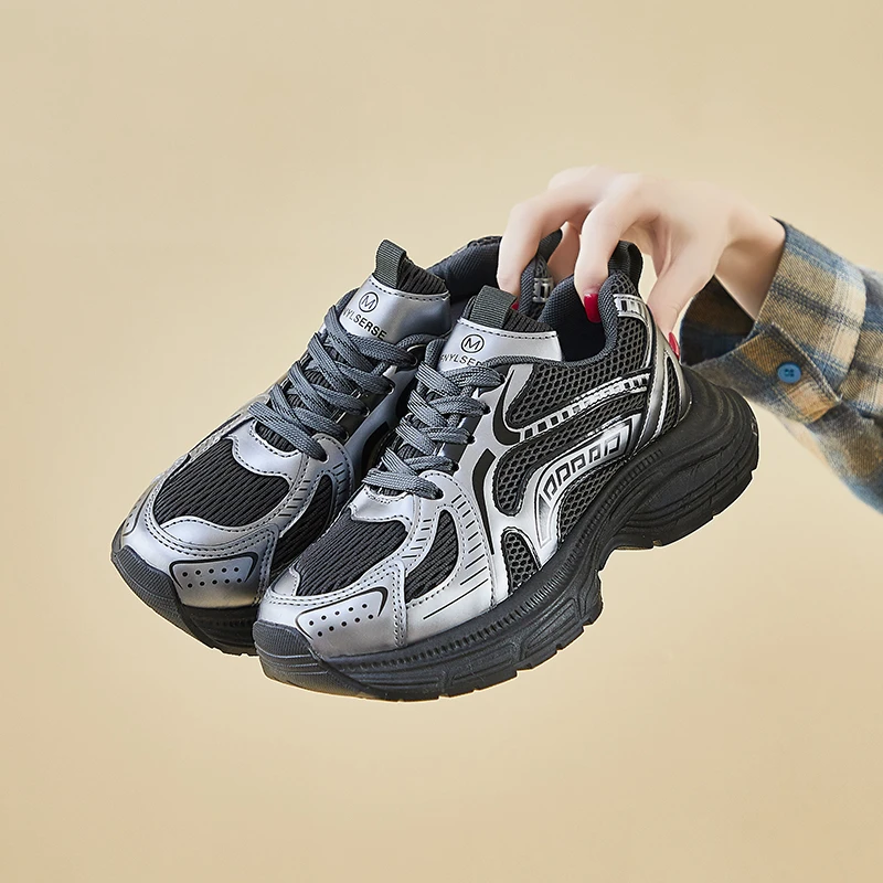 

Four Color Womens Sports Shoes with Lace Up Anti Slip Wear-resistant Breathable 2025 Spring Outdoor Mesh Casual Low Top Shoes