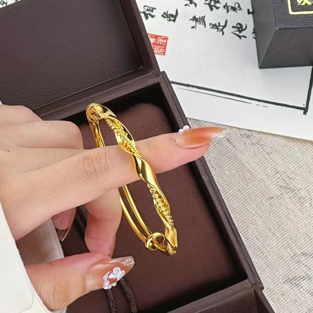 Pure Luxury Mobius Fried Dough Twists Gold Color Bangle for Women Not Fade Birthday Wedding Anniversary Jewelry Gifts