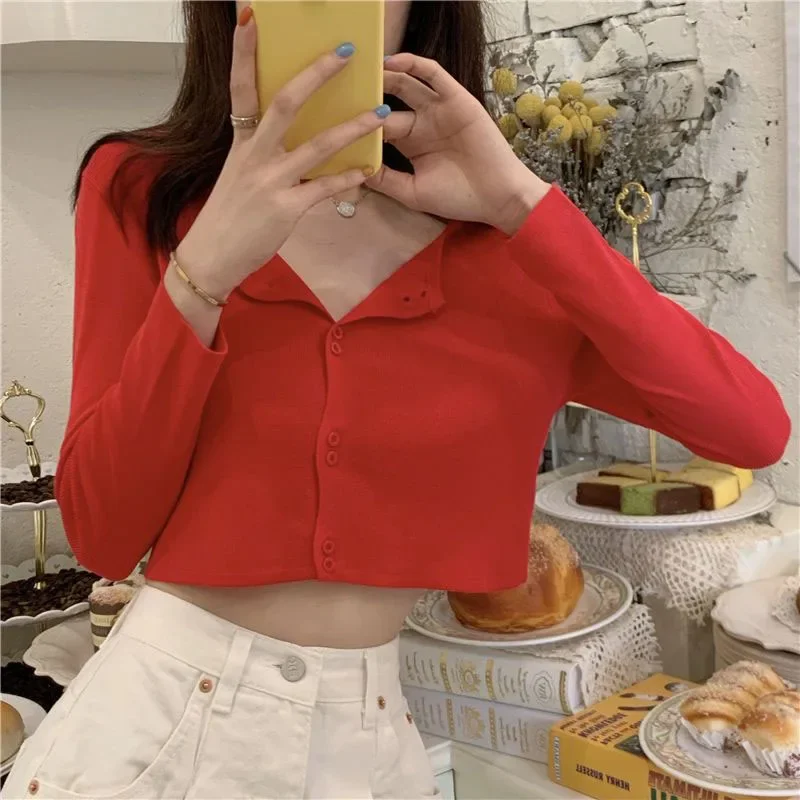 Lucyever Maglioni corti solidi Donna Autunno Inverno Cardigan lavorato a maglia a maniche lunghe Donna Coreana All-Match Top in jersey con bottoni