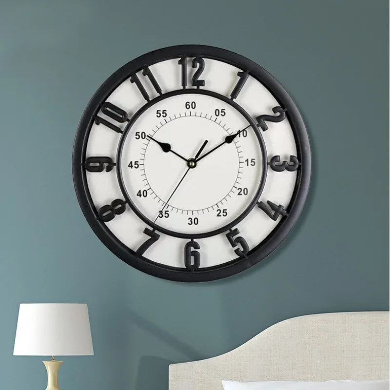Creative Personalized Wall Clock Luxury Fashionable Roman Wall Clocks Decorative Household Hanging Clocks Living Room Accessory