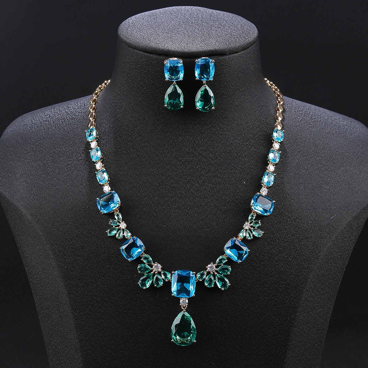 

High Quality Cubic zirconia Bridal Jewelry Sets for Women Flower Necklace Earrings Wedding Accessories CN11135