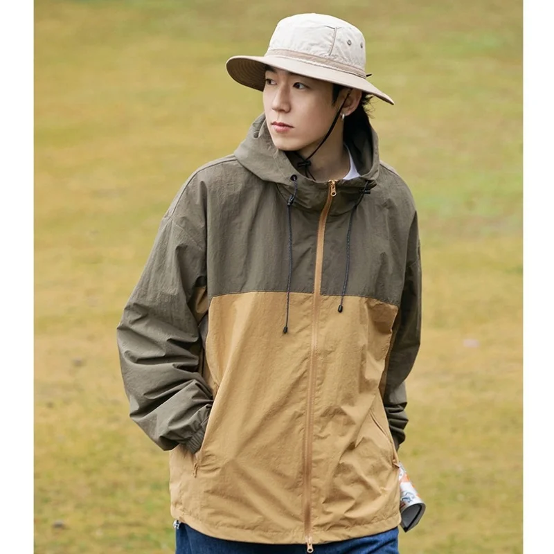 

Outdoor Waterproof Punching Jacket Men's Fall Loose Casual Peplum Jacket Coat Waterproof Windproof Adjustable Soft