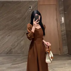 Slim and Elegant Dress for 2025 New Women Retro French Mid-length Skirt