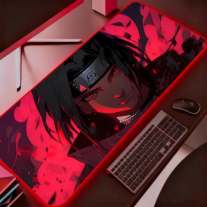 Podkładka pod mysz LED Anime N-naruto Itachi Uchiha Akcesoria do gier Podkładka RGB dla graczy Komputer PC Klawiatura Mata na biurko Podświetlana