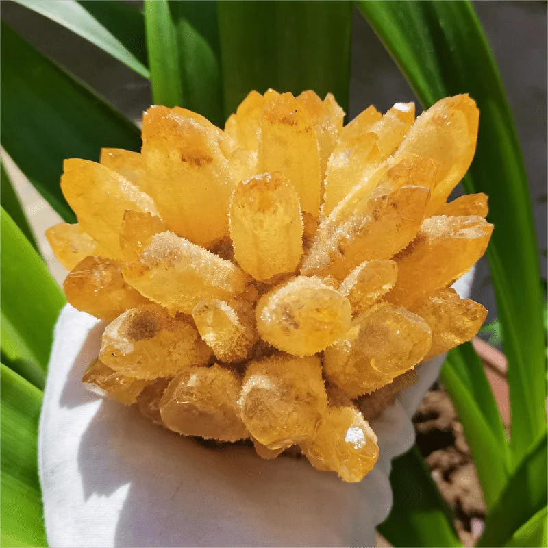 Artificial Yellow Quartz Crystal Cluster, Mineral Specimen for Collector, Home And Office Decoration, Ideal Gift for Graduation
