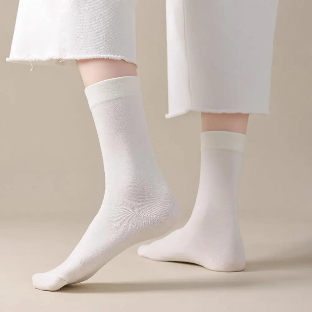 Soft Cotton Crew Socks 5 Pairs Solid Color Cotton Socks Set Moisture Wicking Breathable Crew Socks Stretch Mid-calf for Women