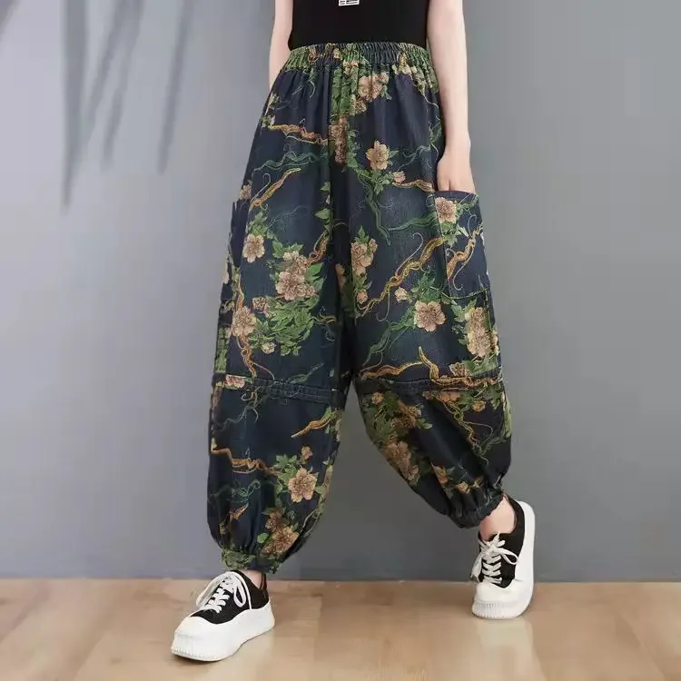 New Fashion Ladies Printed Floral Jeans Women Vintage Blue Denim Pants Female Street Style Oversized Bloomers Pantalons 2022