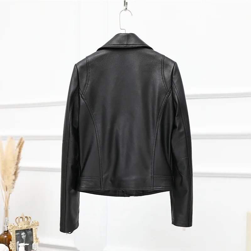 Haining autumn and winter sheepskin leather jacket for women, slim fit Korean version, flip collar motorcycle jacket, short