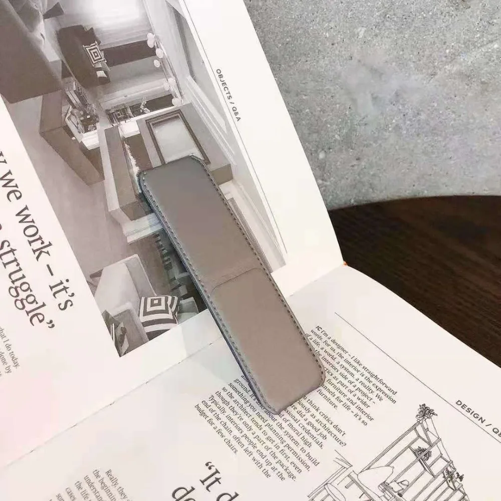 تصميم بسيط حامل هاتف مكتبي بلون حامل هاتف قابل للطي ذاتي اللصق لزج خلفي دفع سحب رف الهاتف