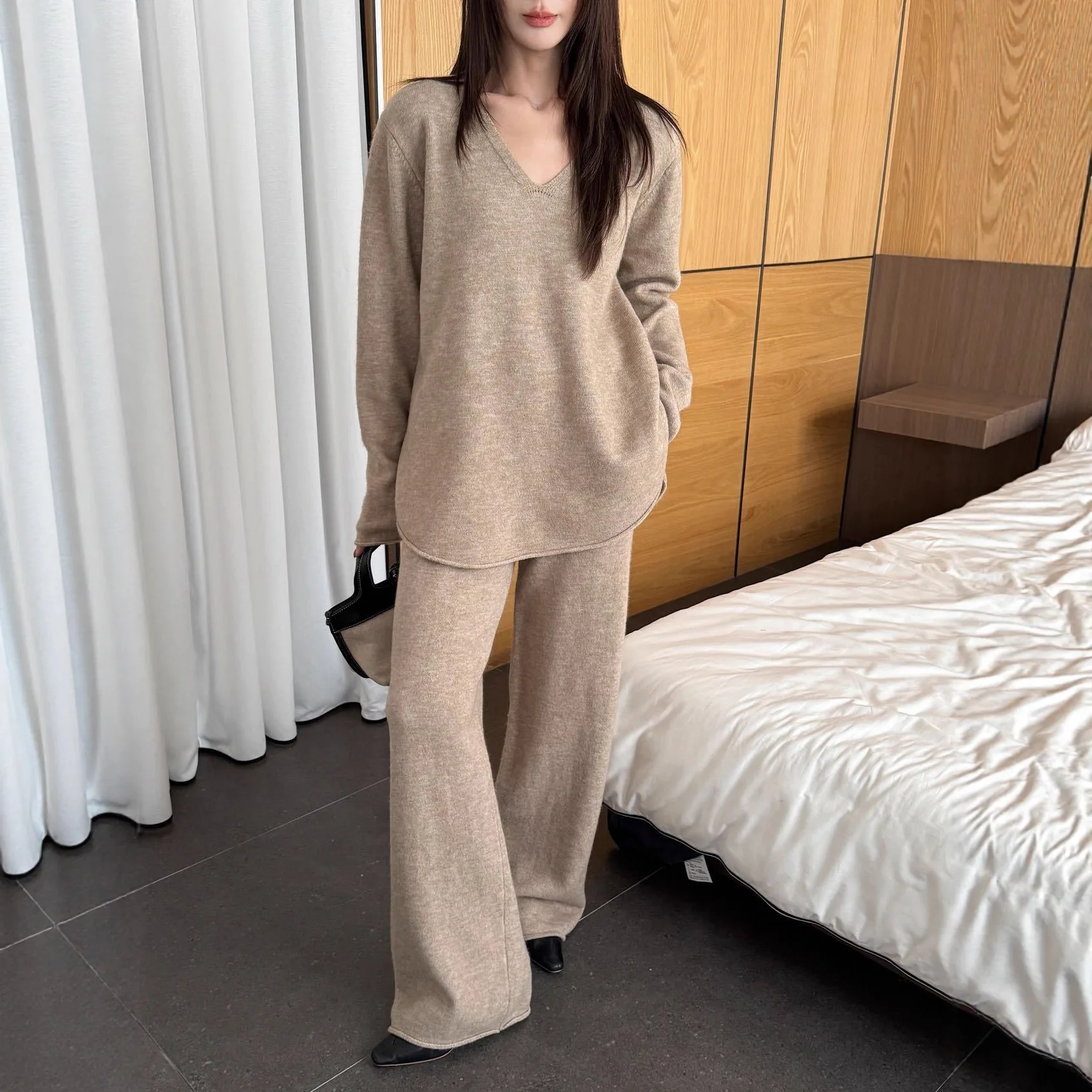 Women Two Piece Set Pullovers V Neck Sweaters Pant Sets High Waist Wide Leg Pants Knit Thick Casual Suit Solid Autumn Winter