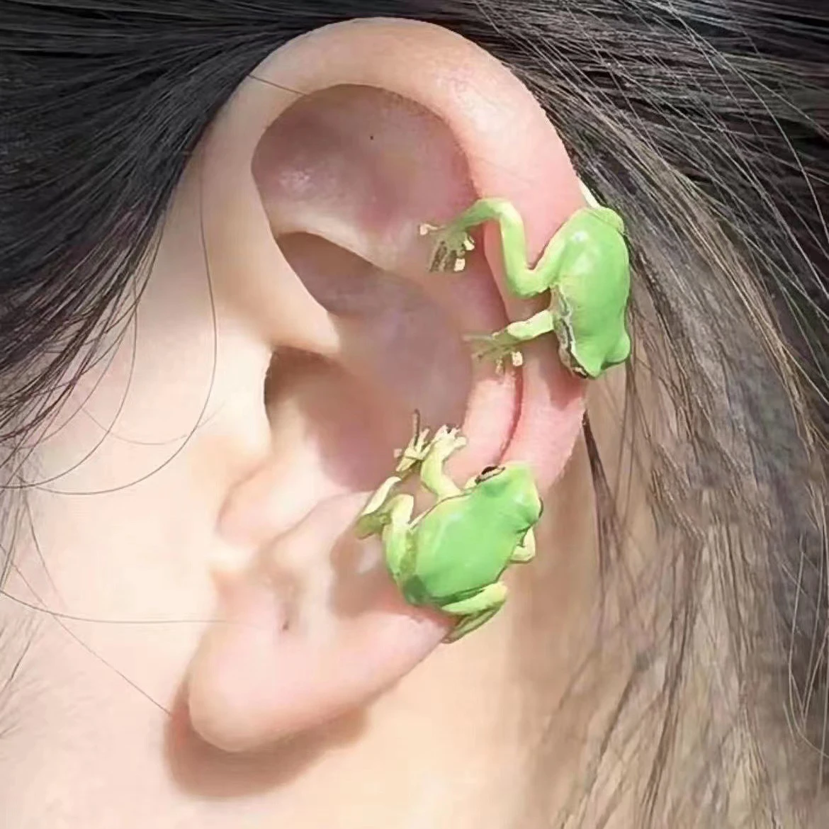 Personality Fashion Funny Creative Frog Ear Clip For Women Cute Animal Ear Studs Without Pierced Ear Bone Clip Party Gift