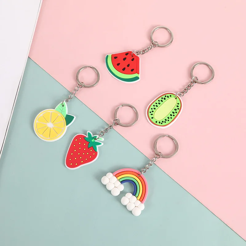 100Pcs/Lot PVC Fruit Keychain Hot Sales Key Ring Lemon Watermelon Rainbow Keys Kiwi Accessories Car Bag Pendant Key Chain Charm