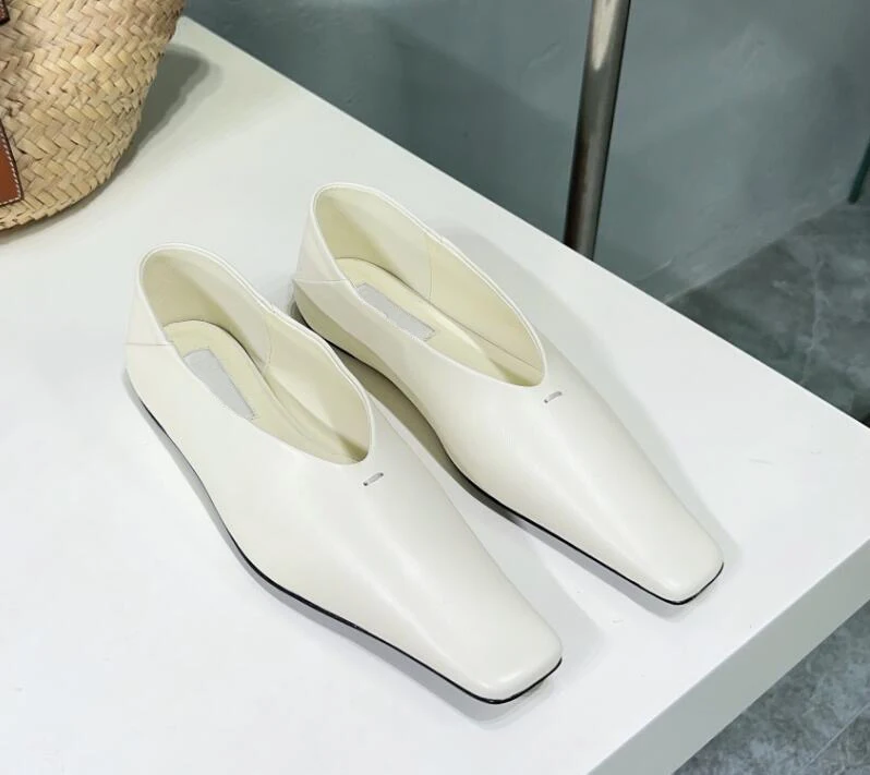 Fashion Women Flat Shoes Yellow Leather Slip on Lazy Mules Luxury Chic Fashion Squared Toe Autumn Leather Loafers Single Shoe