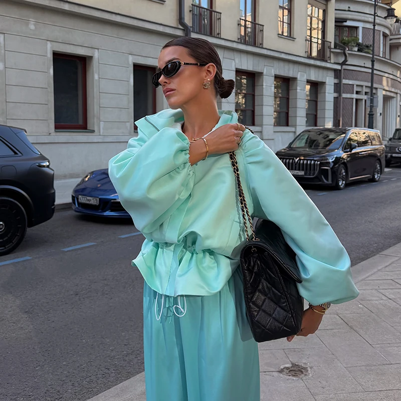 Übergroße, taillenbetonte, glänzende Oberflächenmäntel für Damen, Street-Style, Stehkragen, Laternenärmel, einfarbige, lockere Jacken, schicke Oberbekleidung – Detail 15