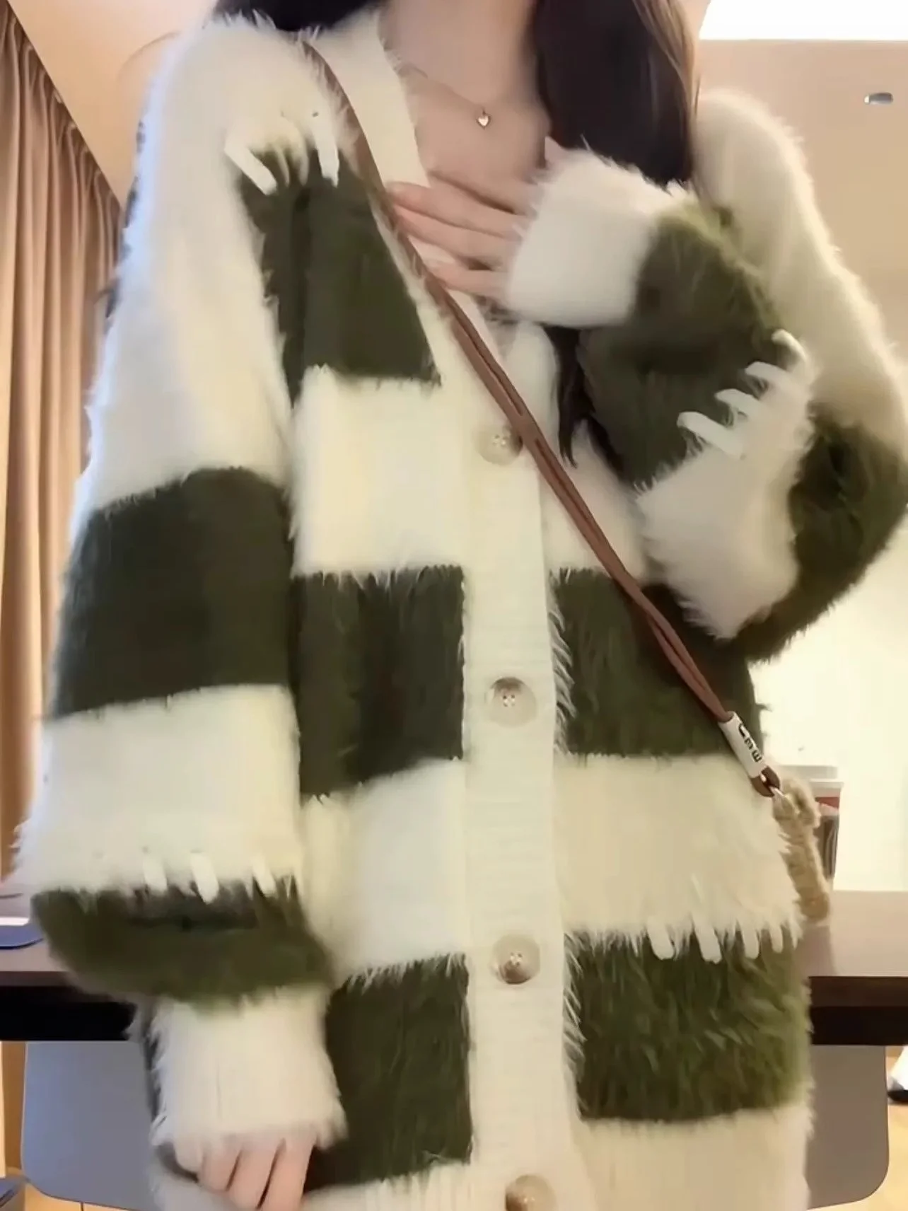 

2023 Spring Autumn Korean College Sle Striped Color Blo Knitwear Women's Long Sve V-Ne Warm Thiened Woolen Coat